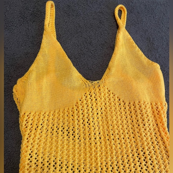 Yellow Knitted Mini Ruffled Hem dress - Picture 5 of 7